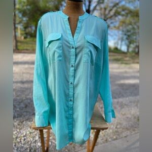 Calvin Klein Sz 2X Women’s Long sleeve Turquiose Button-up  Blouse 100% Poly